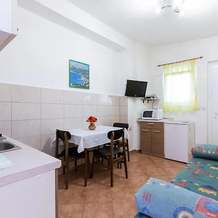 公寓 Lucija With Terrace 巴斯卡