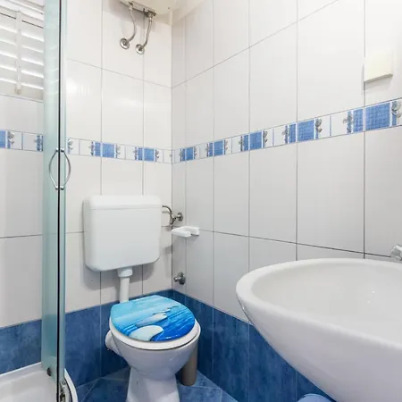 Apartamento Lucija With Terrace